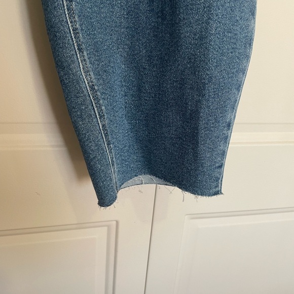 Old Navy Rockstar Super Skinny Jeans - Picture 5 of 8